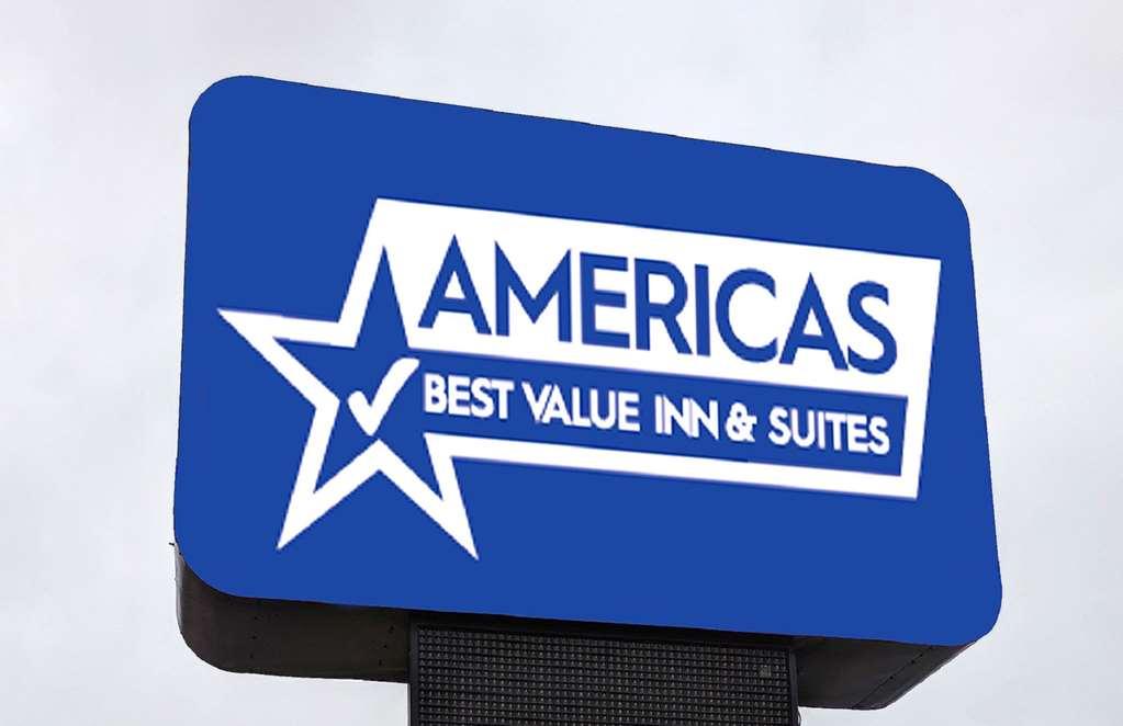 Americas Best Value Inn Stockbridge Exterior photo